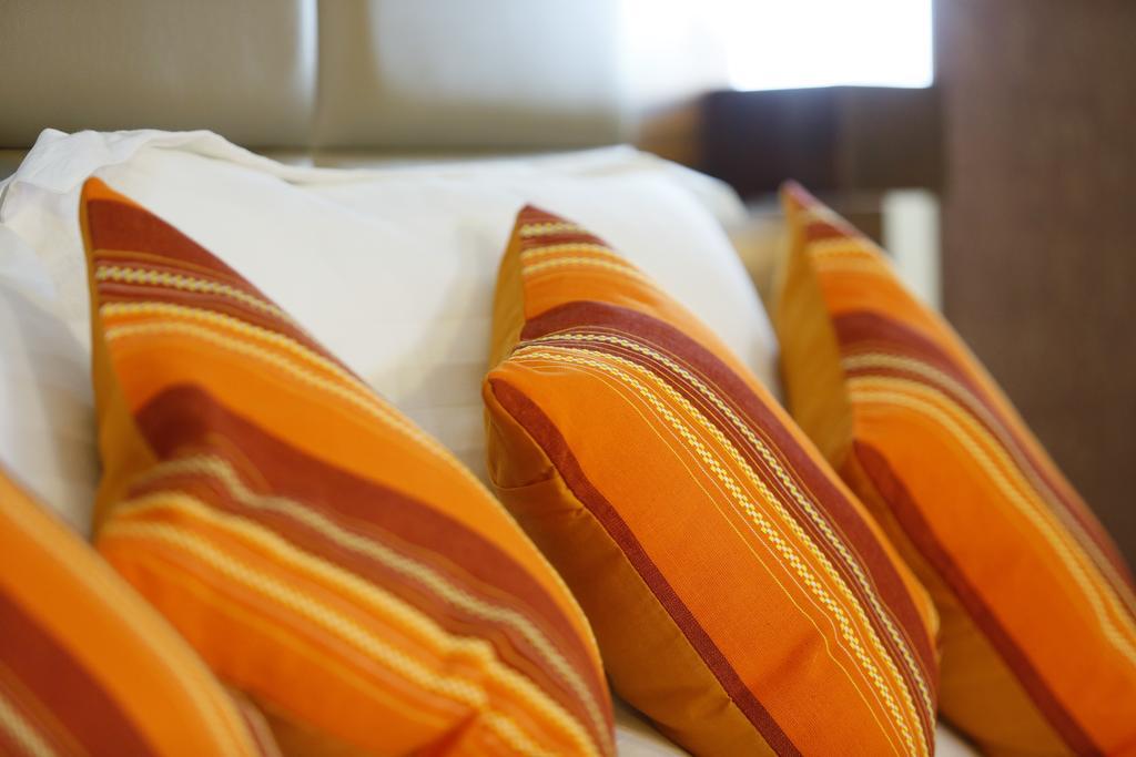 Hotel Moonlit Regency Thodupuzha Kamer foto