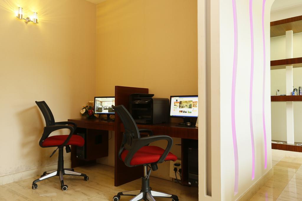 Hotel Moonlit Regency Thodupuzha Kamer foto