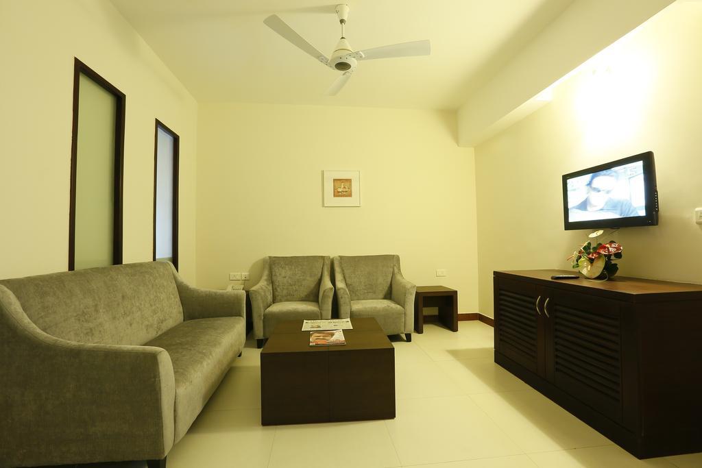 Hotel Moonlit Regency Thodupuzha Kamer foto